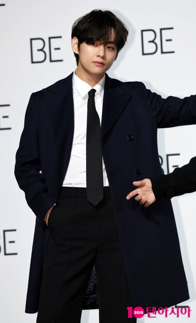 방탄소년단 뷔, 그렇게 '찐' 아티스트가 된다