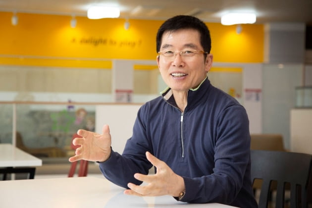 가수 장윤정의 '돼지토끼' 뮤직비디오 제작한 최신규 감독 / 사진 = 초이 크리에이티브