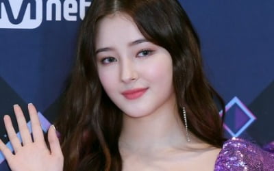 모모랜드 낸시, 코로나19 음성 "30일부터 활동 재개"