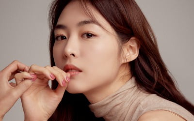 이연희, 현빈 품으로…VAST 엔터테인먼트와 전속 계약 [공식]