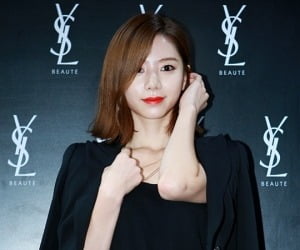 '배용준♥' 박수진, 3년만 SNS 재개에 폭풍 관심 "복귀 정해진 바 없어" [종합]