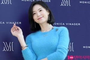 '배용준♥' 박수진, 니큐 특혜 논란 3년만에 SNS 재개