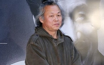 김기덕 감독, 코로나19 합병증으로 사망