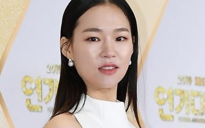 한예리, 코로나19 음성 판정…1월 2일까지 자가격리 [공식]
