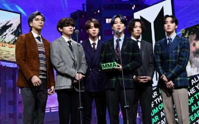 '2020 MMA' 방탄소년단이 올킬…임영웅 3관왕 '스타 of 스타' [종합]