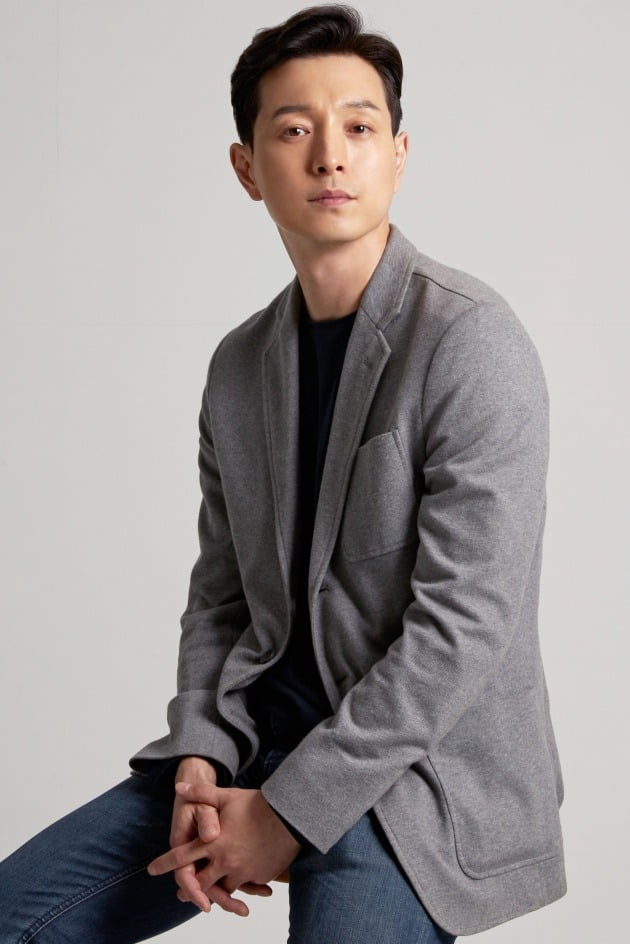 배우 정성일./사진제공=팝업뷰