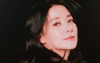 이영애, 50세 맞아? 비교 불가 미모
