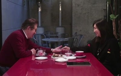 '우다사3' 김용건♥황신혜, 애틋 스킨십…"감정 커져, 묘하다"
