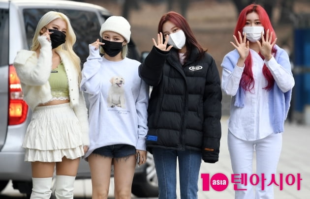 [TEN 포토] 모모랜드 아인-낸시-나윤-제인 '컬투쇼 왔어요'