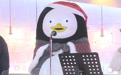 '정희' 펭수 "동물음악대 캐럴, 머라이어 캐리 노래보다 좋아"
