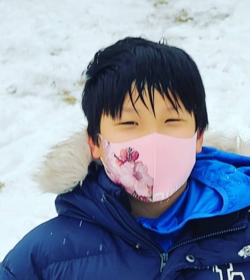 배우 이영애 아들 / 사진 = 이영애 인스타그램