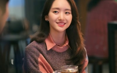 '선배, 그 립스틱' 원진아 "도발적인 제목과 달리 일상적인 이야기에 매료"