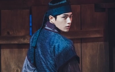 '암행어사' 김명수, 어둠 밝히는 아우라