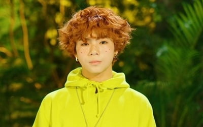 '모모랜드 남동생' T1419 키오, 데뷔곡 '아수라발발타' 티저 공개…신비한 숲의 아이?