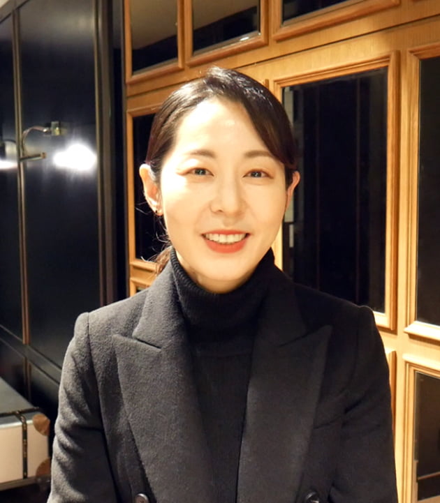 배우 강말금./
