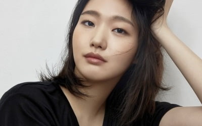 김고은, 드라마 '유미의 세포들' 주인공 확정 [공식]