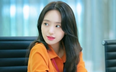 '선배, 그 립스틱' 로운 "연기 위해 뷰티 유튜버 관심 있게 봐"