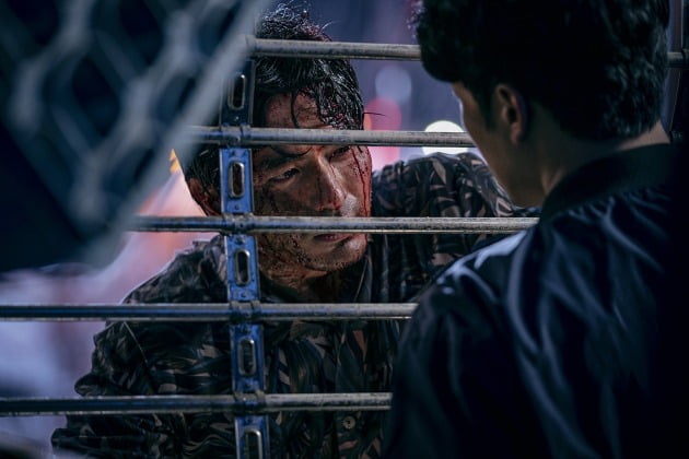 "편상욱이 셔터를 내리는 건 스스로에게 사형성고를 내리는 겁니다"./사진제공=넷플릭스