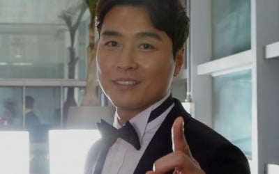 이동국, '맘 편한 카페'로 예능 MC 첫 도전 [공식]