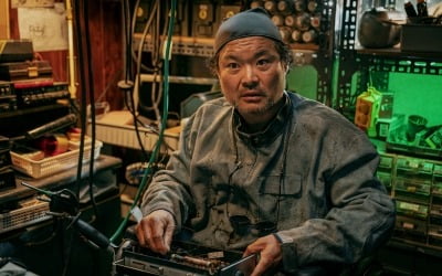 '스위트홈' 김상호 "송강=맑은 친구, 휠체어 연기 힘들더라" [일문일답]