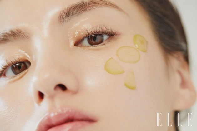 배우 김용지 화보 / 사진제공=엘르