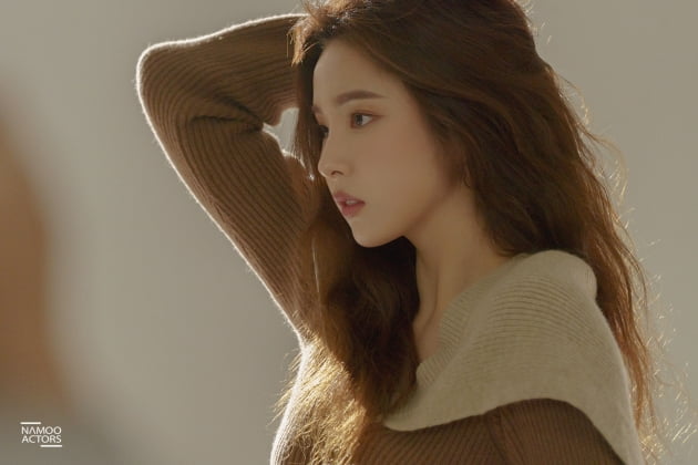 사람이야, 인형이야?…오늘도 예쁜 신세경