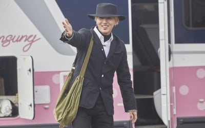 '갬성캠핑' 송민호, 난생 첫 패션 지적 '굴욕'