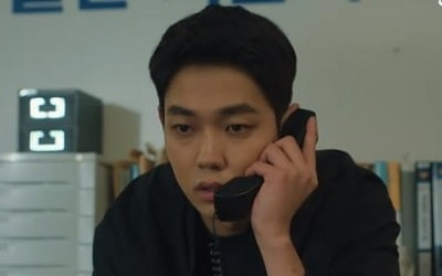 '경이로운 소문' 이경민, 유준상과 공조 시작했다
