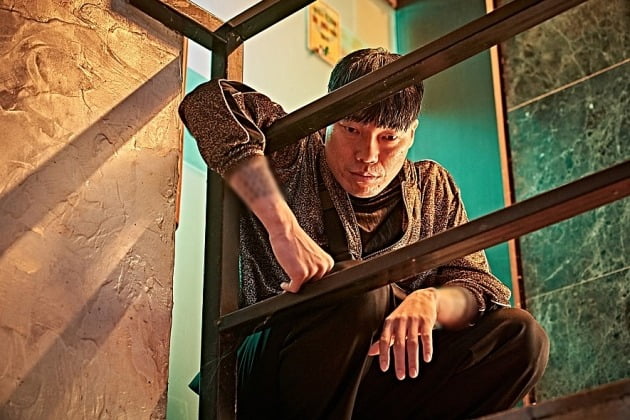 영화 '지푸라기라도 잡고 싶은 짐승들' 배진웅 / 사진제공=메가박스중앙(주)플러스엠