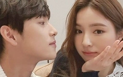 임시완X신세경, 초밀착 셀카…볼 뽀뽀 1초 전?