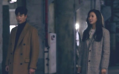 '복수해라' 김사랑·윤현민, 암흑 폐공장 등판 '위기일발'