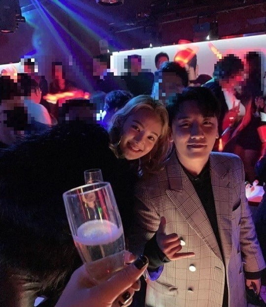 버닝썬에서 찍은 승리, 효연의 인증샷/사진=효연 인스타그램