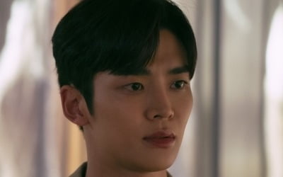 '선배, 그 립스틱' 원진아, 다른 여자와 결혼 준비하는 애인 발견