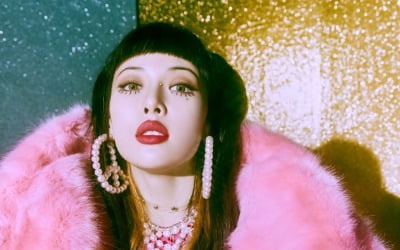 현아, 큐티 섹시란 이런 것…'I'm Not Cool' 컴백 티저 이미지 공개