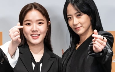 '아이' 류현경 "김향기로 '덕질'했다…짤도 '줍줍'"
