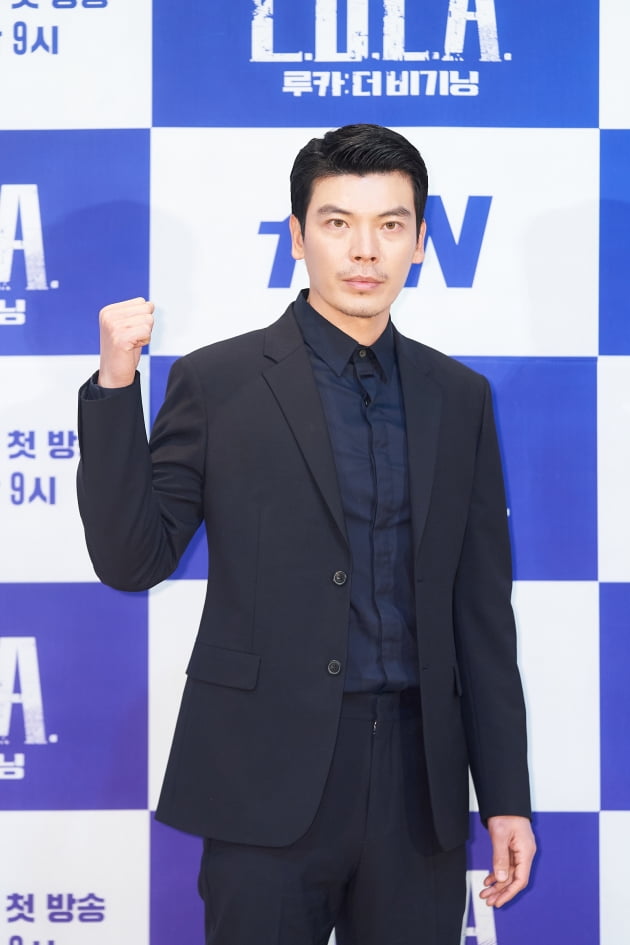 김성오는 '루카: 더 비기닝'에서 짐승 같은 본능으로 지오를 쫓는 남자 이손으로 분한다. /사진제공=tvN