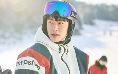 '새해전야' 유태오, 섹시빌런→사랑꾼으로