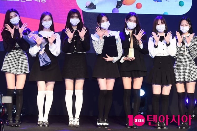 [TEN 포토] 위클리 '안구정화샷'