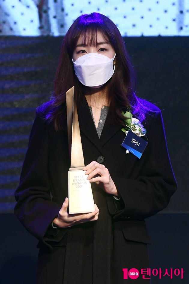 [TEN 포토] 김이나 '눈빛에 홀릭'