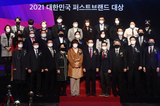 '2021 대한민국 퍼스트브랜드 대상'이 지난 28일 오후 서울 여의도 콘래드 호텔에서 열렸다. /이승현 기자 lsh87@