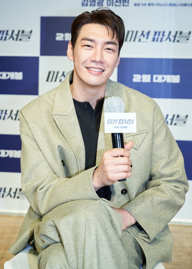 배우 김영광./ 사진제공=kth/㈜메리크리스마스