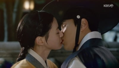 '암행어사' 김명수·권나라 입맞춤, 시청률 또 올라