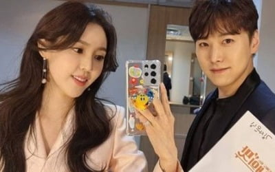 '성민♥' 김사은 "저희 부부 찾아봐주셔서 감사"