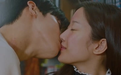 '여신강림' 문가영♥차은우 입맞춤·황인엽 데뷔…꽉 닫힌 '해피엔딩'