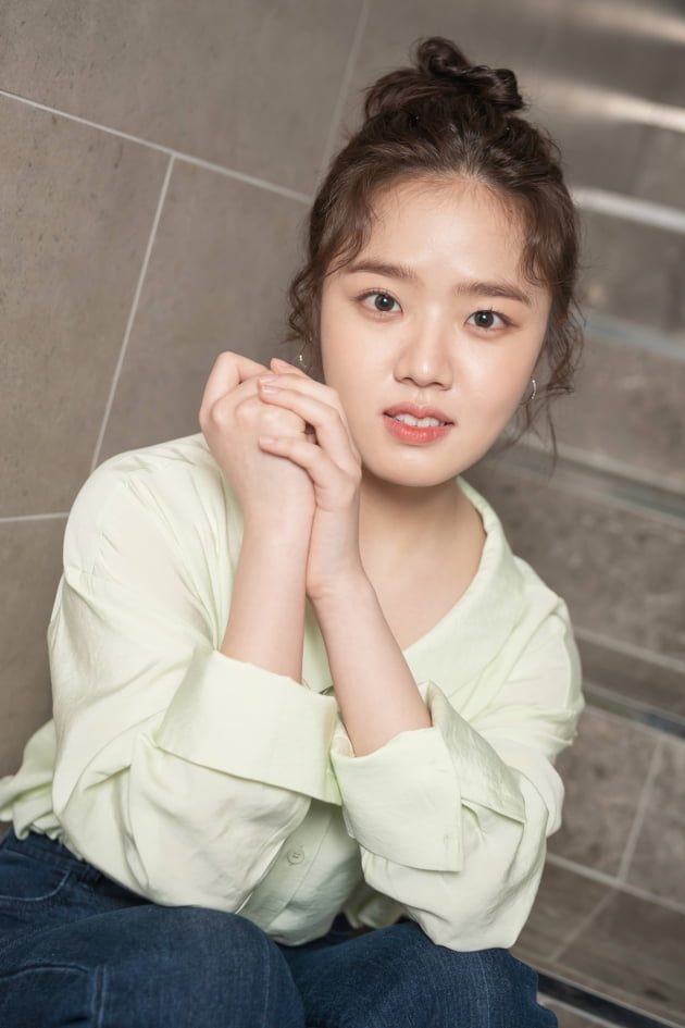 영화 '아이'에서 보호종료아동 아영 역을 맡은 배우 김향기./ 사진제공=롯데엔터테인먼트