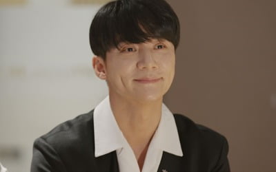 '뒤돌아보지 말아요' 신원호PD , 화제의 출연자 M/V 출연 예고