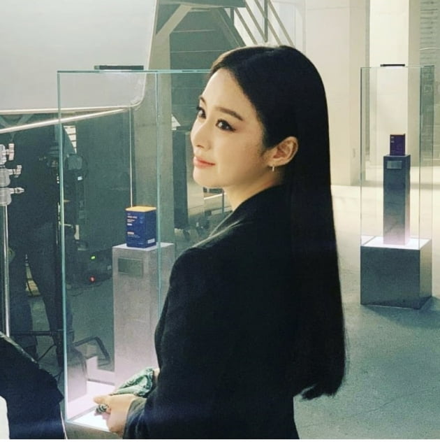 배우 김태희/ 사진=인스타그램