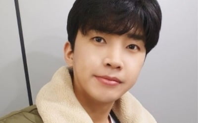 임영웅, 새해에도 훈훈 비주얼 "행복한 연휴 되세요"