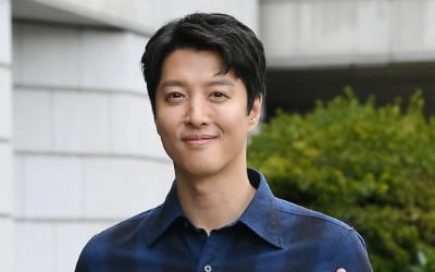 이동건, 이혼 후 약 1년 만에 복귀? "캠핑 예능 제안 받았다" [공식]