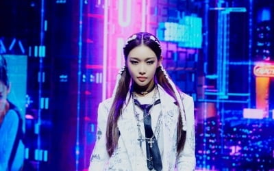 청하, 코로나 완치 후 더 세졌다 "피·땀·눈물에 뼈까지 갈아넣어" [종합]